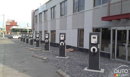 Charging stations in Syracuse, NY